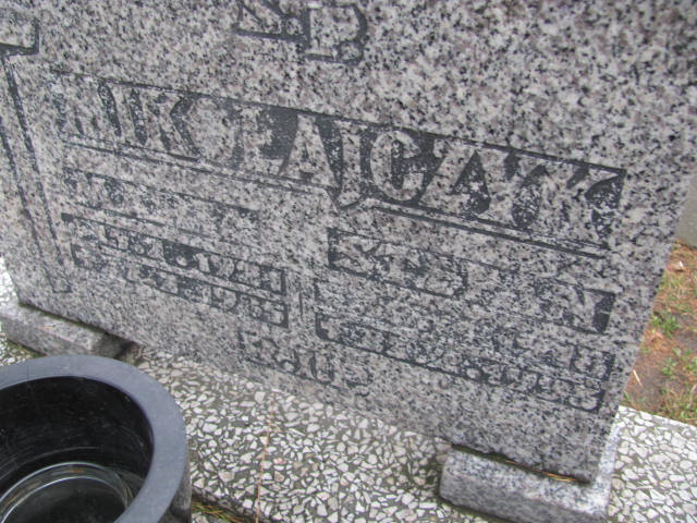Grób Maria Mikołajczyk