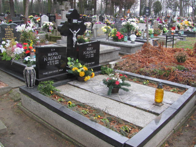 Grób Antoni Saternus