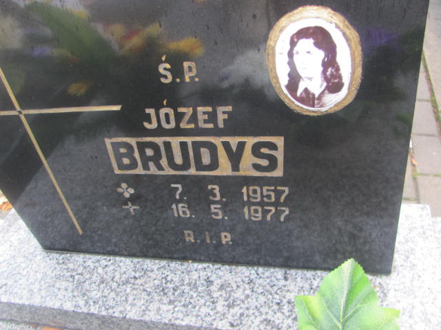 Józef Brudys 1957 Bieruń Stary Bartłomieja Apostoła - Grobonet - Wyszukiwarka osób pochowanych